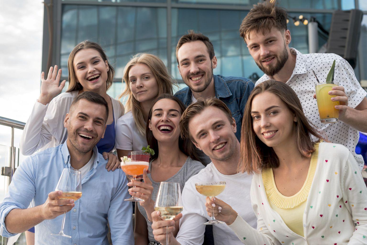 Arrival in Dubai - Luxury Transfer 2